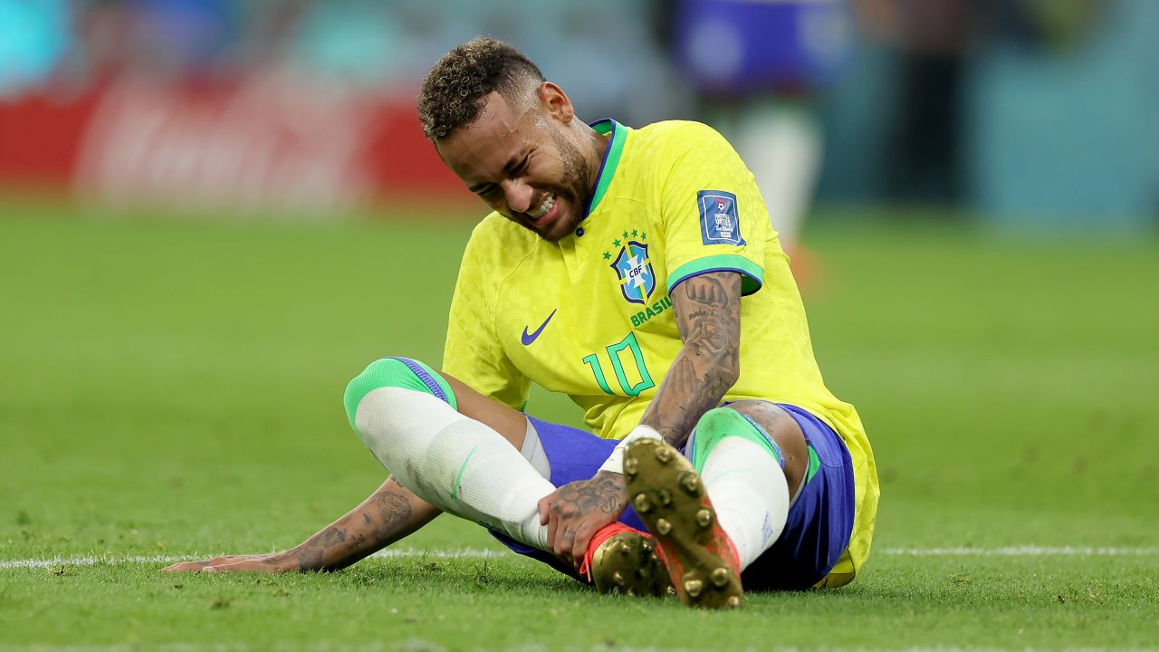 Breaking: Neymar to miss rest of season after rupturing ACL