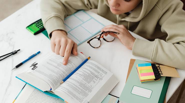 10 Great Tips On How To Improve Study Habits
