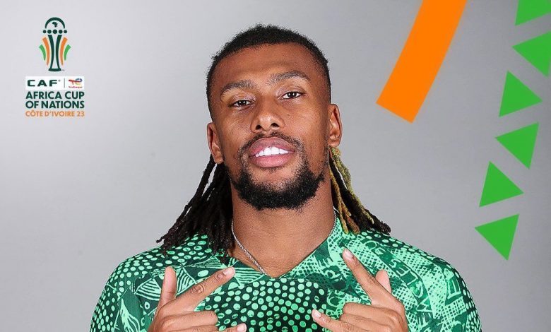 Iwobi Deletes Every photo from his Instagram account amid criticism